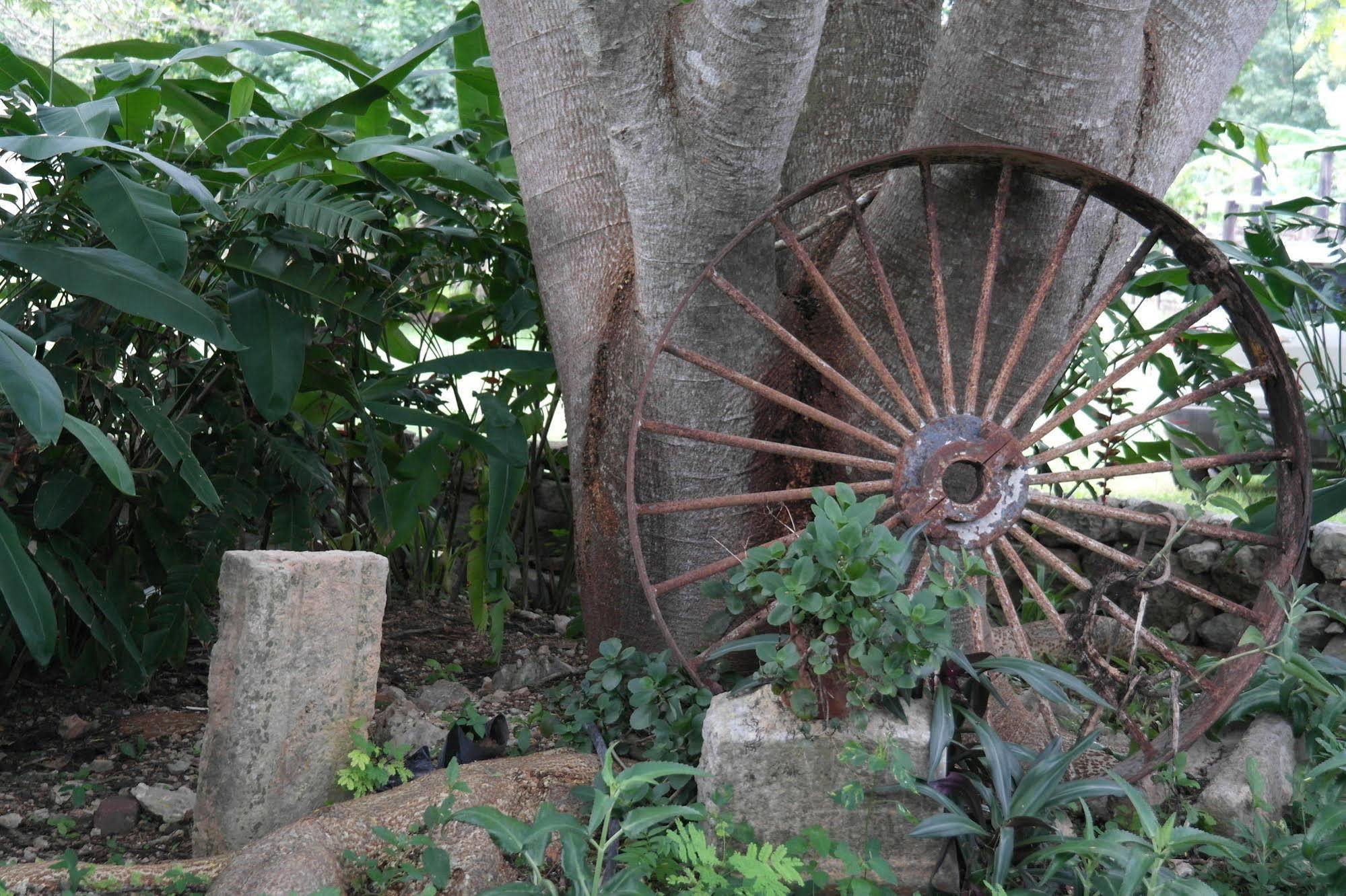 Hacienda Tepich Hotel Exterior foto